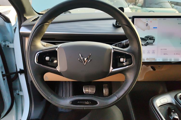 Used ARCFOX Alpha T5 2024 660 MAX Steering Wheel