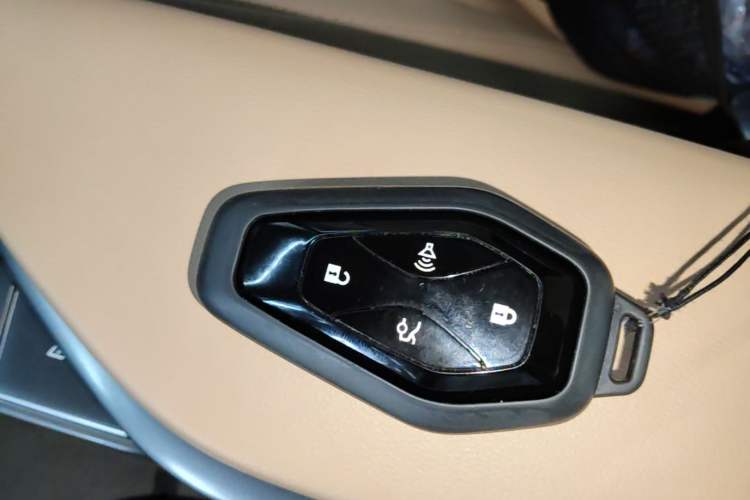 Used ARCFOX Alpha T5 2024 660 MAX Vehicle Key