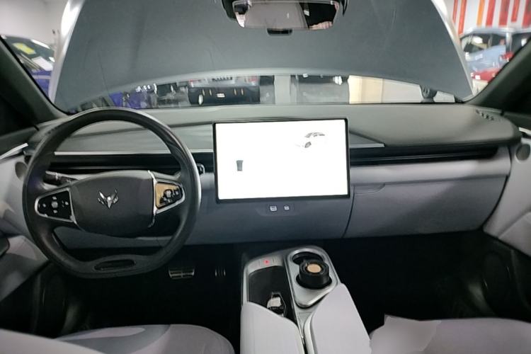 Used ARCFOX Alpha T5 2024 520 PRO Center Console