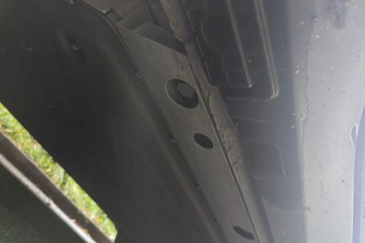 Used ARCFOX Alpha T5 2024 520 PRO Chassis Front Left