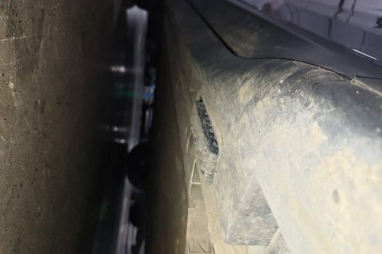 Used ARCFOX Alpha T5 2024 520 PRO Chassis Front Right