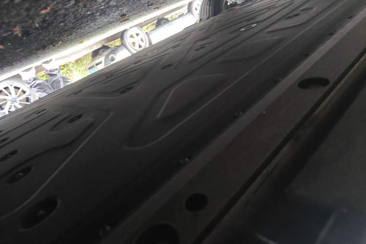 Used ARCFOX Alpha T5 2024 520 PRO Chassis Front Right