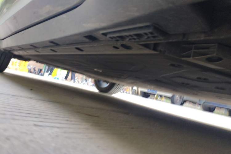 Used ARCFOX Alpha T5 2024 520 MAX Chassis Front Right
