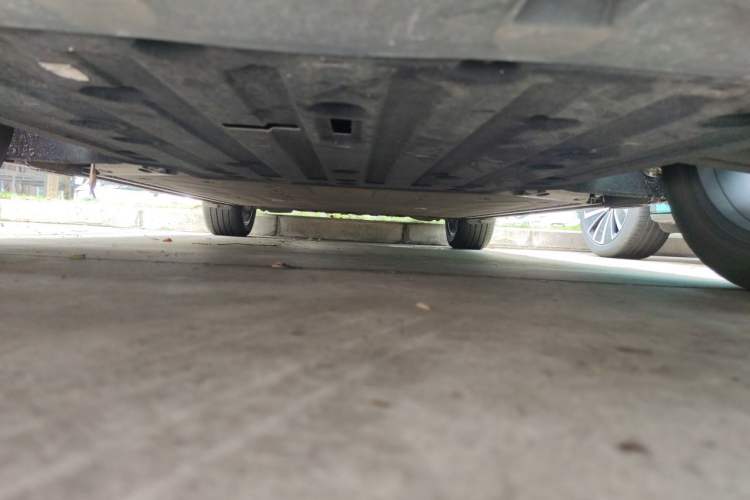 Used ARCFOX Alpha T5 2024 520 MAX Chassis Front