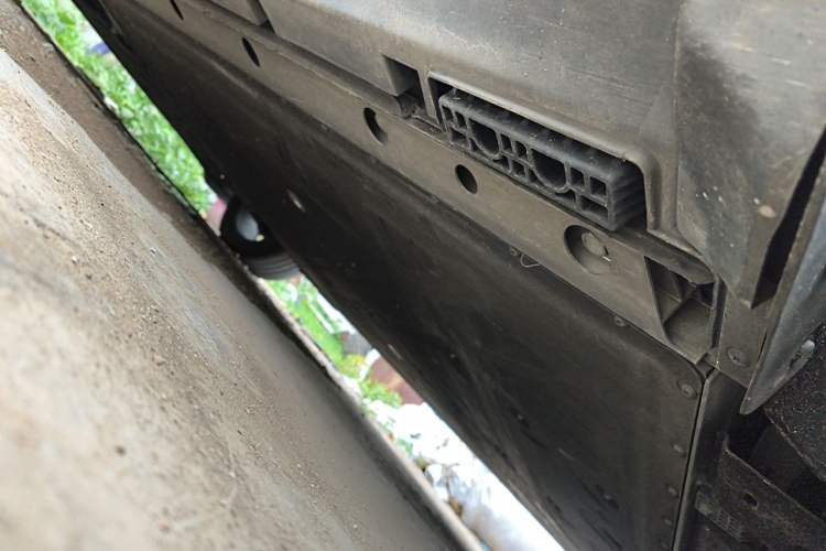 Used ARCFOX Alpha T5 2024 520 MAX Chassis Rear Left