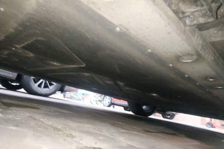 Used ARCFOX Alpha T5 2024 520 MAX Chassis Rear Right