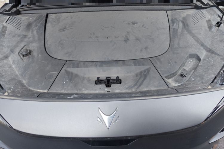 Used ARCFOX Alpha T5 2024 660 MAX Engine Bay