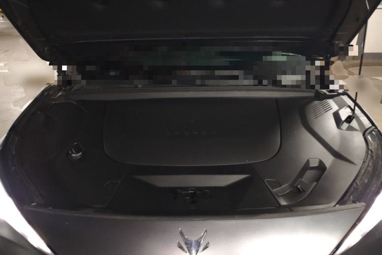 Used ARCFOX Alpha T5 2024 660 MAX Engine Bay