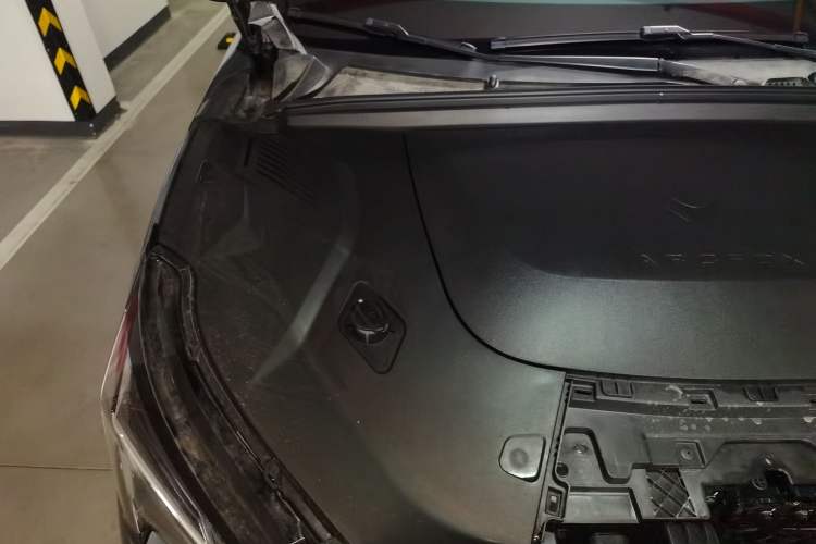 Used ARCFOX Alpha T5 2024 520 PRO Engine Bay Right