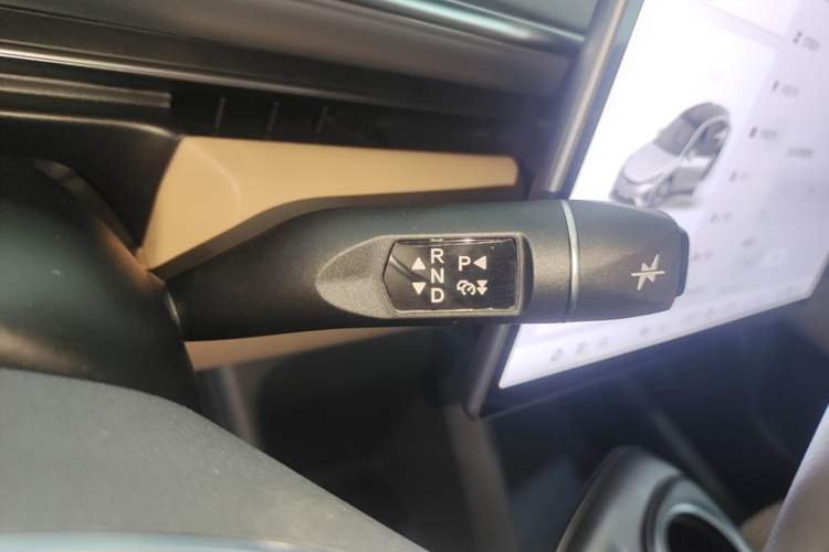 Used ARCFOX Alpha T5 2024 520 PRO Gear Lever