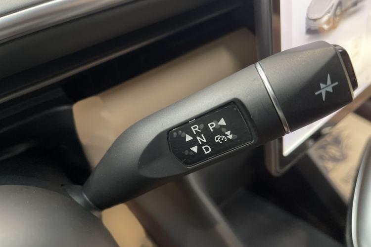 Used ARCFOX Alpha T5 2024 520 MAX Gear Lever