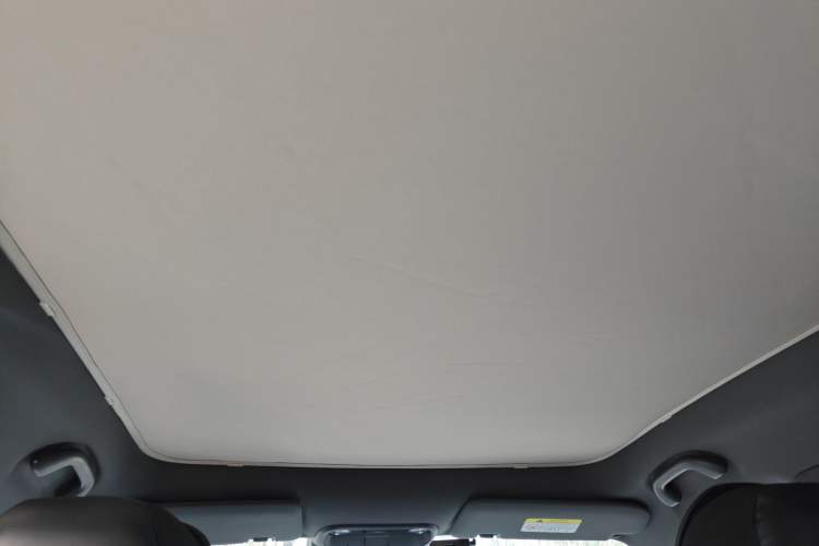 Used ARCFOX Alpha T5 2024 660 MAX Headliner