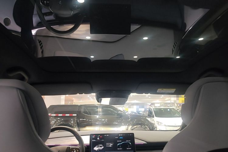 Used ARCFOX Alpha T5 2024 660 MAX Headliner