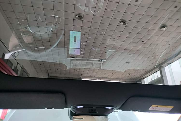 Used ARCFOX Alpha T5 2024 520 MAX Headliner