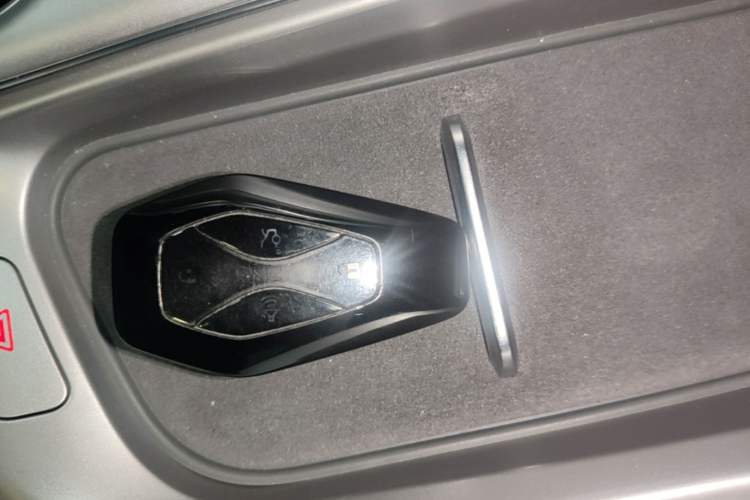 Used ARCFOX Alpha T5 2024 660 MAX Interior 1