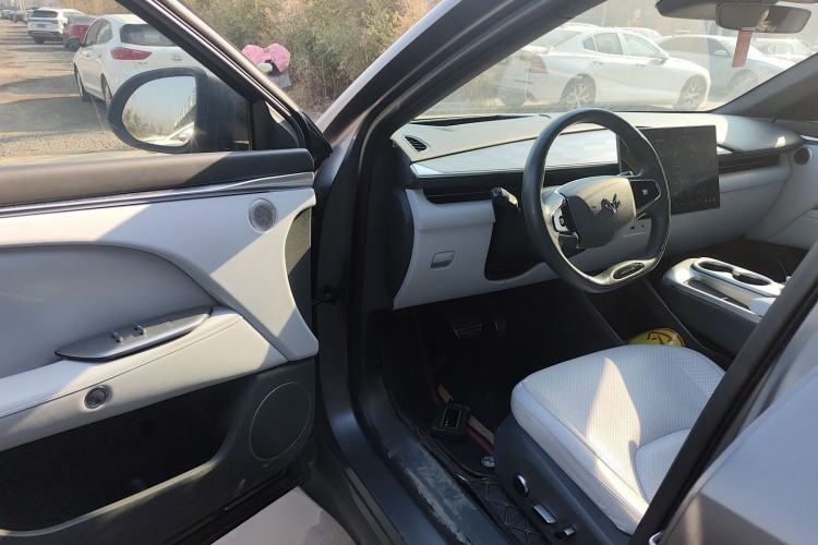 Used ARCFOX Alpha T5 2024 660 MAX Interior 3
