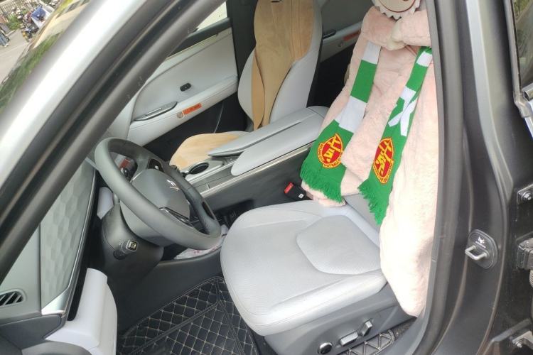 Used ARCFOX Alpha T5 2024 660 MAX Left Front Seat