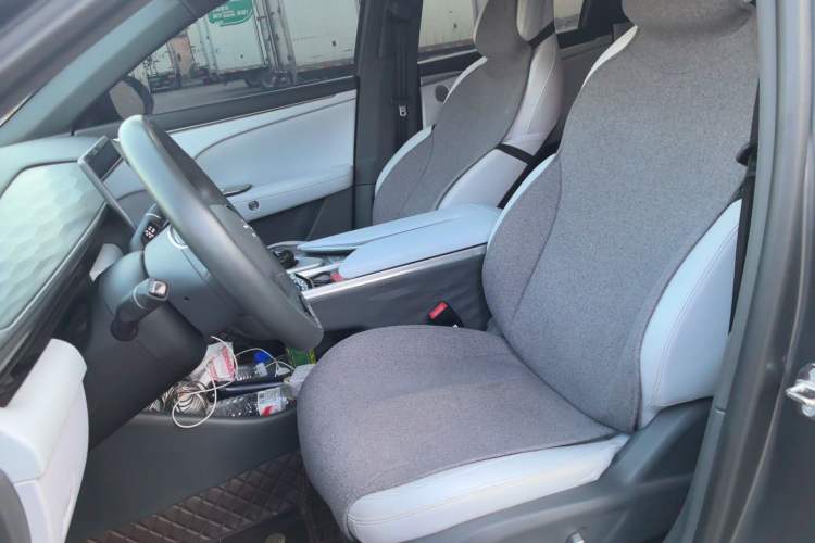 Used ARCFOX Alpha T5 2024 520 MAX Left Front Seat