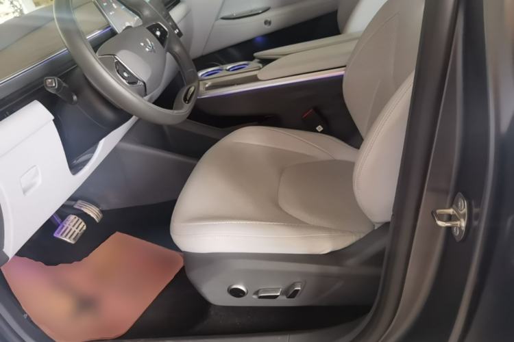 Used ARCFOX Alpha T5 2024 660 MAX Left Front Seat