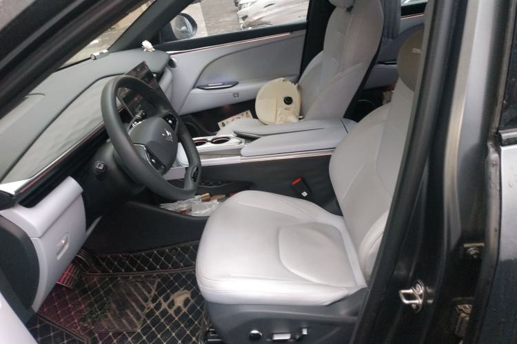 Used ARCFOX Alpha T5 2024 520 MAX Left Front Seat