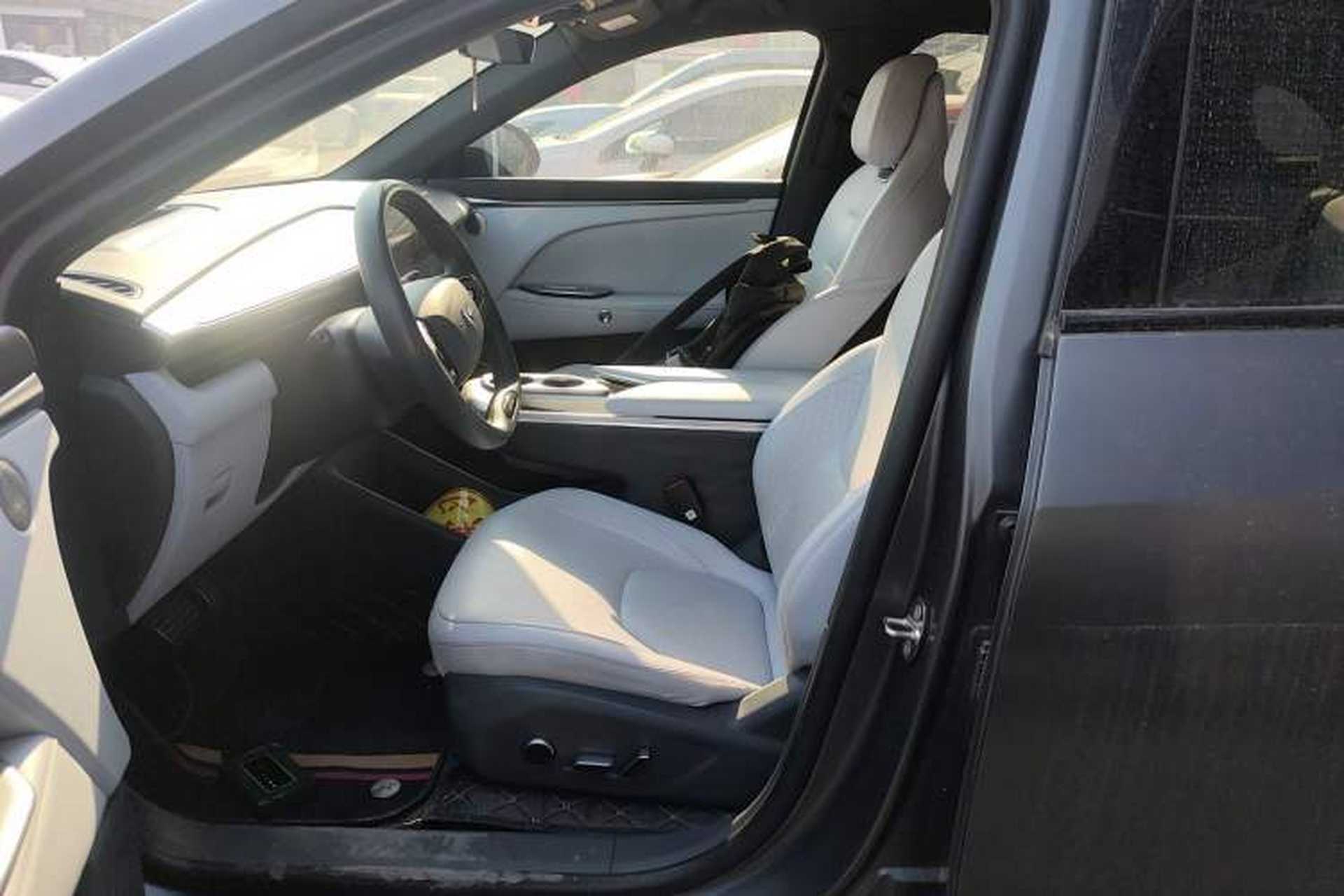 Used ARCFOX Alpha T5 2024 660 MAX Left Front Seat