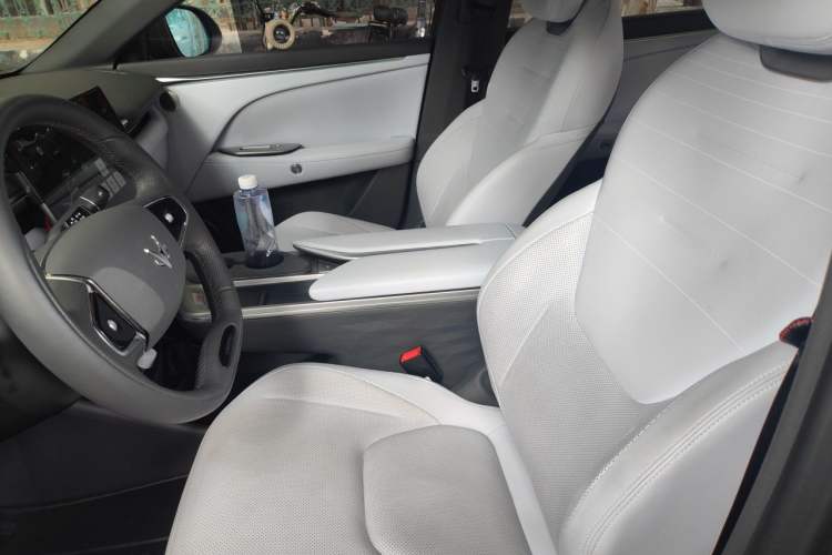 Used ARCFOX Alpha T5 2024 520 MAX Left Front Seat