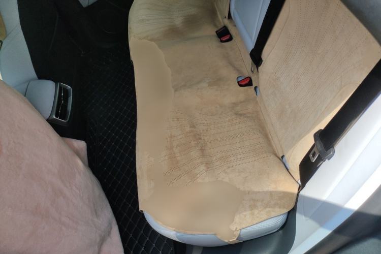 Used ARCFOX Alpha T5 2024 660 MAX Left Rear Seat