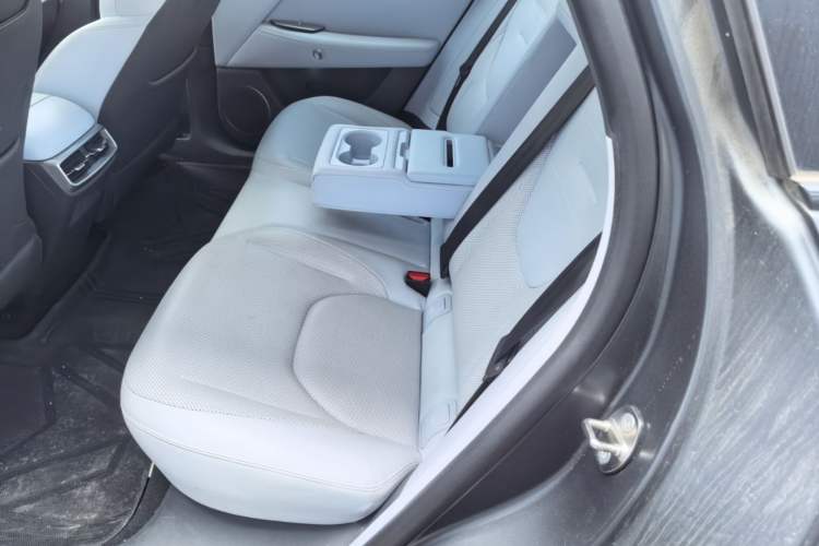 Used ARCFOX Alpha T5 2024 660 MAX Left Rear Seat