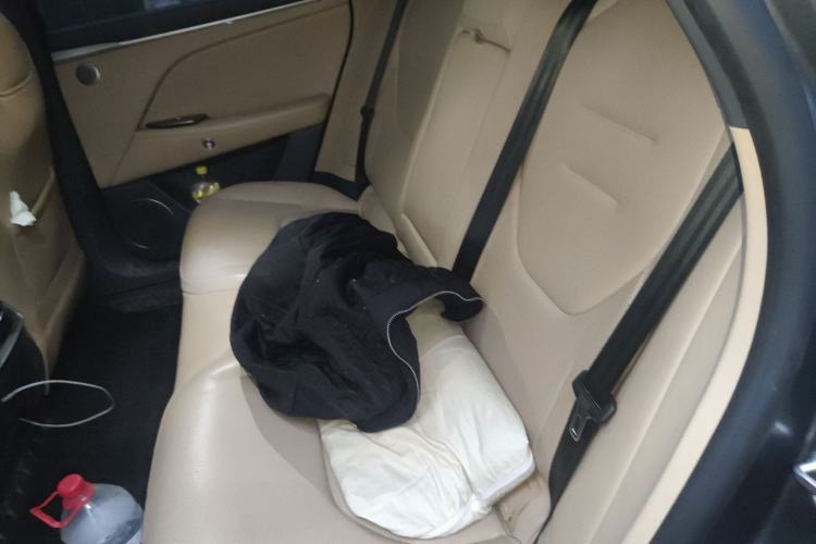 Used ARCFOX Alpha T5 2024 520 PRO Left Rear Seat