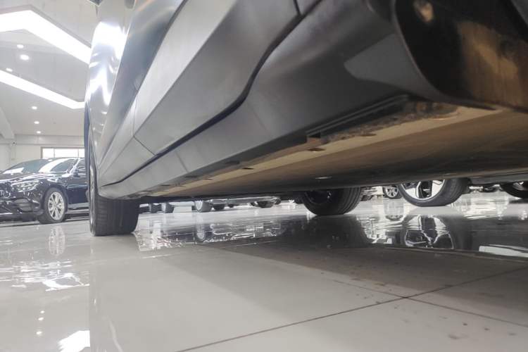Used ARCFOX Alpha T5 2024 520 PRO Left Side Sill