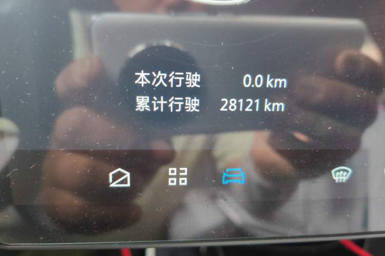Used ARCFOX Alpha T5 2024 520 MAX Odometer Close Up