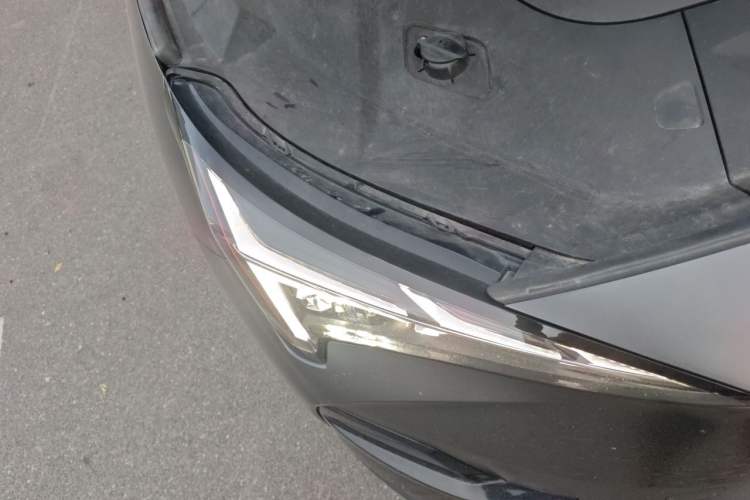 Used ARCFOX Alpha T5 2024 660 MAX Right Front Headlight