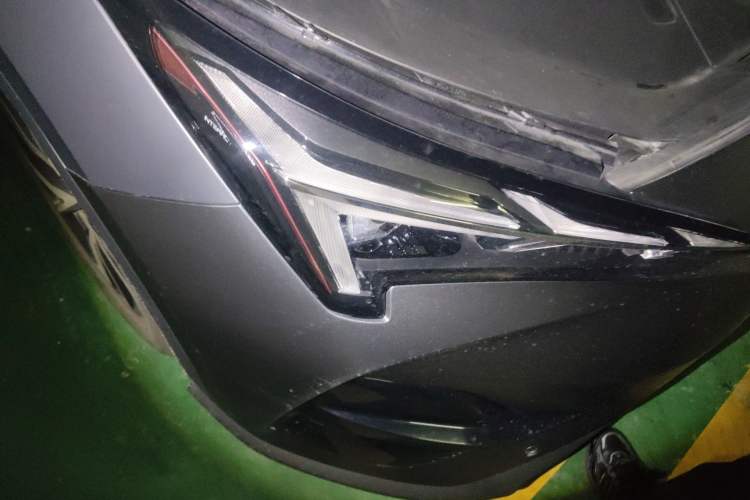 Used ARCFOX Alpha T5 2024 520 PRO Right Front Headlight