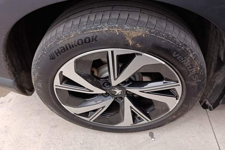 Used ARCFOX Alpha T5 2024 520 MAX Right Rear Wheel Hub