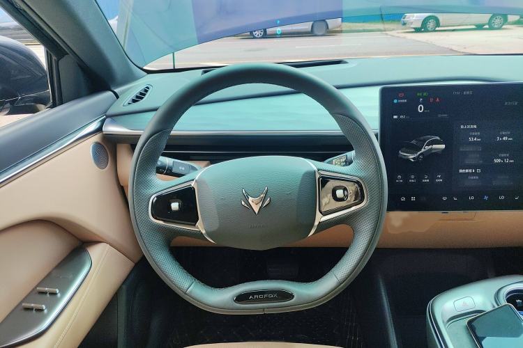 Used ARCFOX Alpha T5 2024 520 MAX Steering Wheel