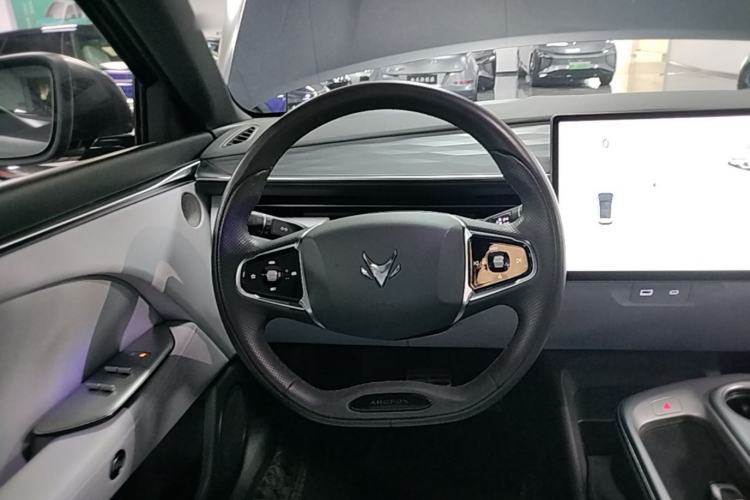 Used ARCFOX Alpha T5 2024 520 PRO Steering Wheel