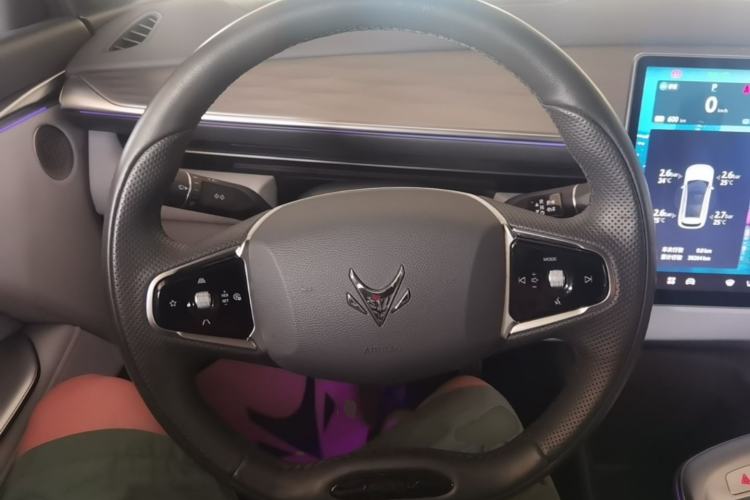 Used ARCFOX Alpha T5 2024 660 MAX Steering Wheel