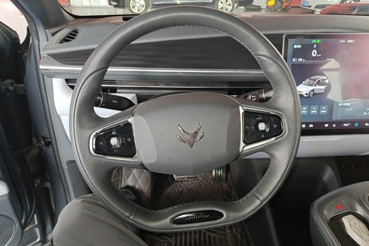 Used ARCFOX Alpha T5 2024 520 MAX Steering Wheel