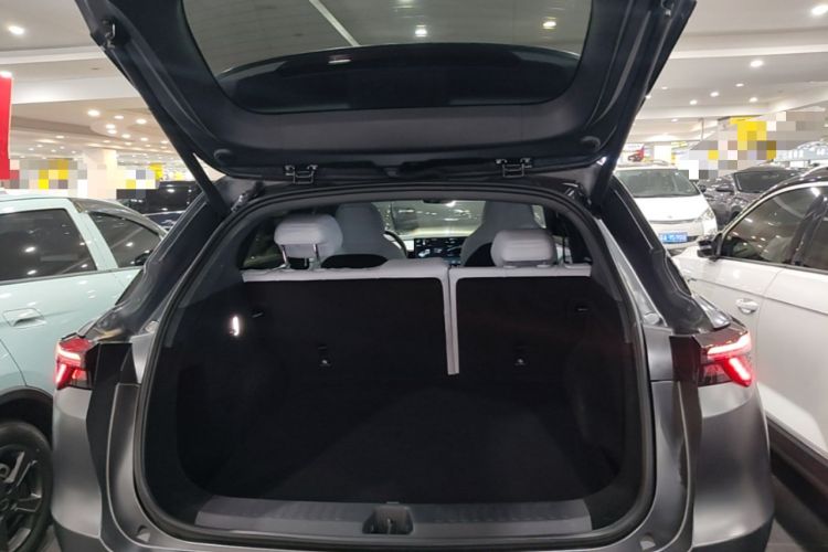 Used ARCFOX Alpha T5 2024 660 MAX Trunk