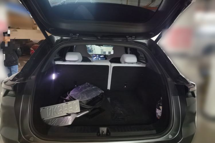 Used ARCFOX Alpha T5 2024 520 PRO Trunk