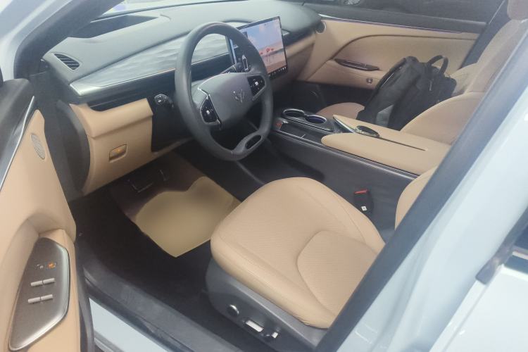 Used ARCFOX Alpha T5 2024 660 MAX Left Front Seat