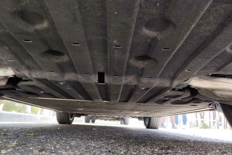 Used ARCFOX Alpha T5 2024 520 MAX Chassis Rear
