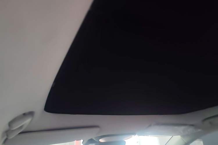 Used ARCFOX Alpha T5 2024 520 MAX Headliner