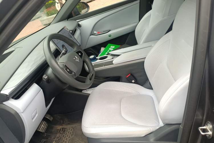 Used ARCFOX Alpha T5 2024 660 MAX Left Front Seat