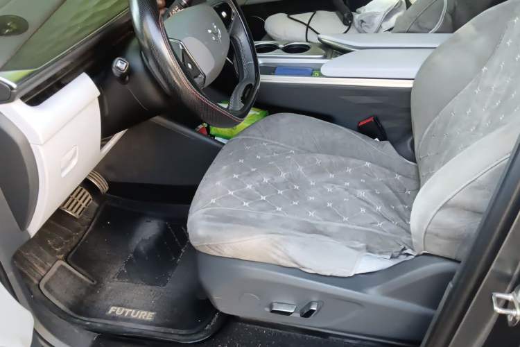 Used ARCFOX Alpha T5 2024 520 PRO Left Front Seat