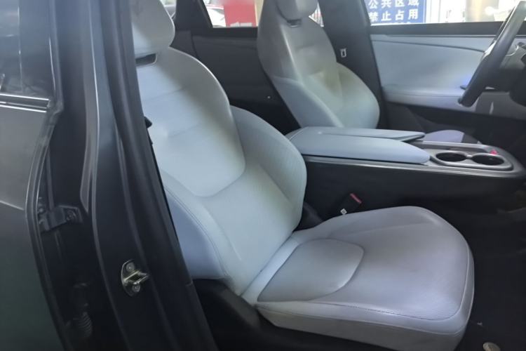 Used ARCFOX Alpha T5 2024 520 PRO Right Front Seat