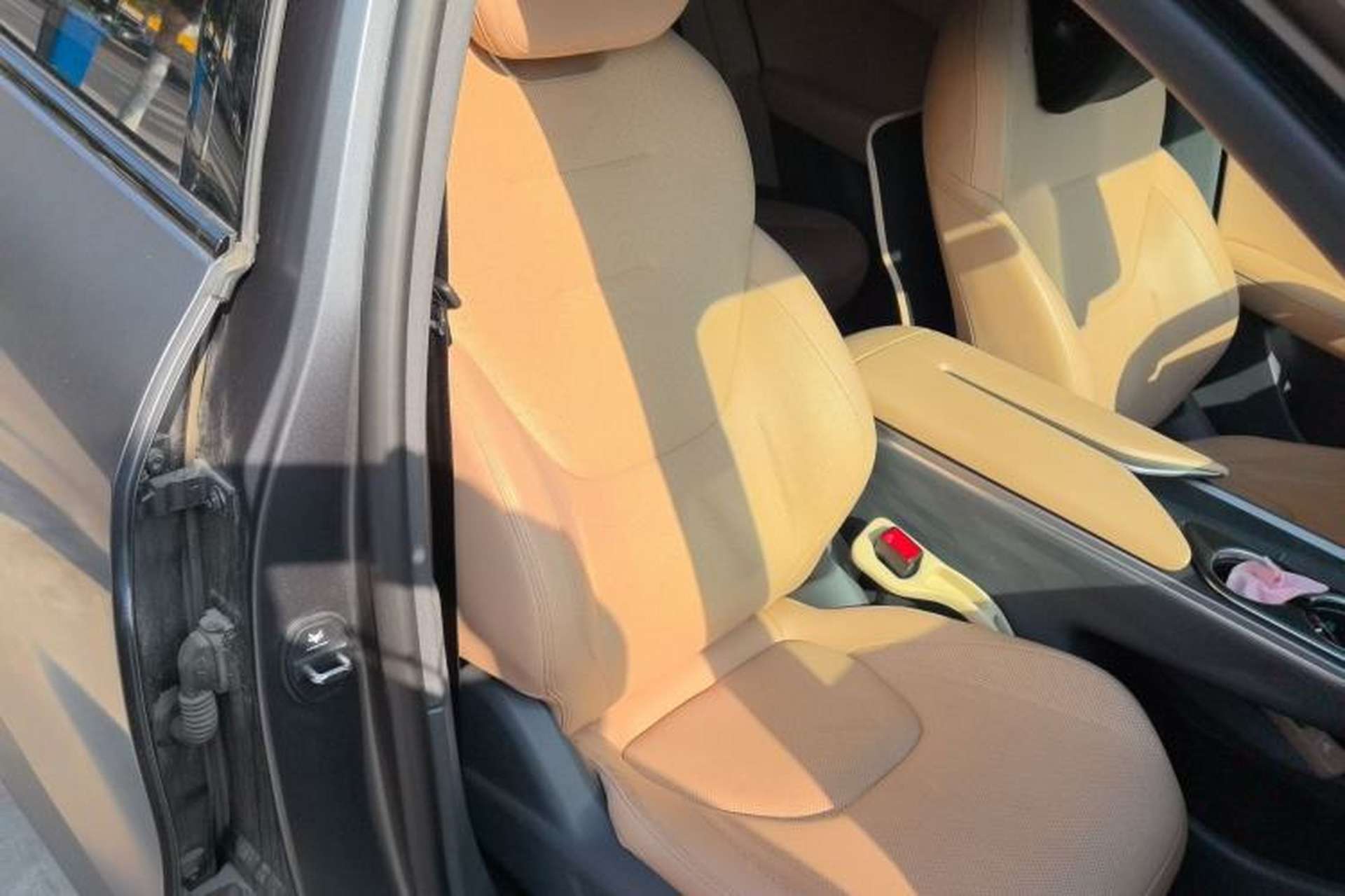Used ARCFOX Alpha T5 2024 520 MAX Right Front Seat