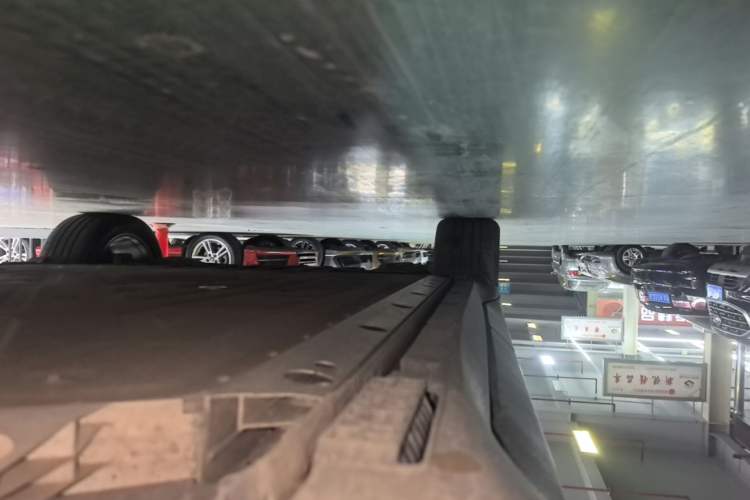 Used ARCFOX Alpha T5 2024 520 PRO Right Side Sill