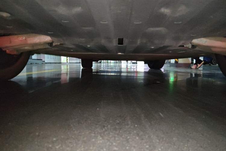 Used ARCFOX Alpha T5 2024 520 MAX Chassis Rear