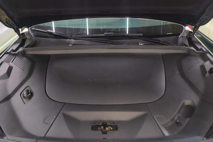 Used ARCFOX Alpha T5 2024 520 PRO Engine Bay